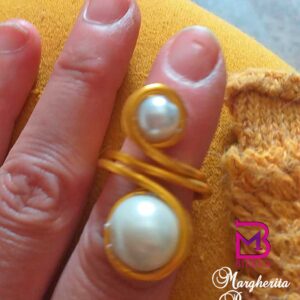 Anello con Perle realizzato con tecnica Wire