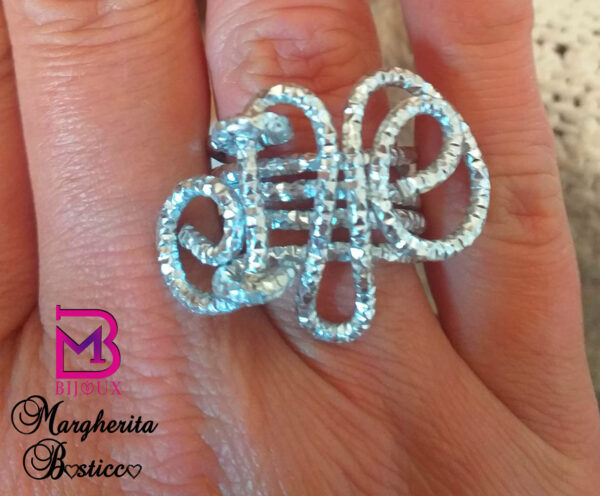 Anello in Alluminio anodizzato realizzato con tecnica Wire