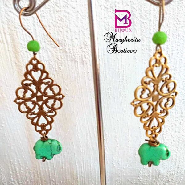 Orecchini in bronzo con originali monachelle