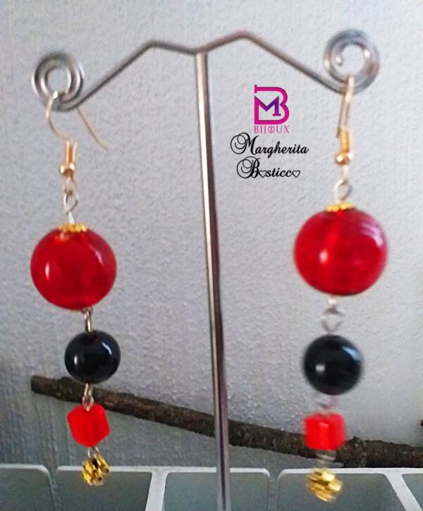 Orecchini con Murrine Rossa e Onice Nero