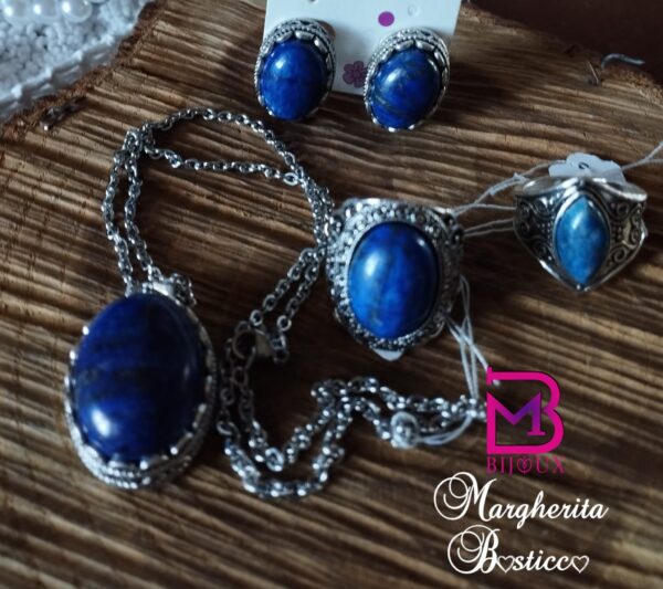 Parure di lapislazzuli