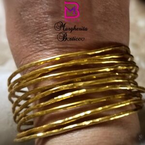 Braccialetto realizzato con tecnica wire