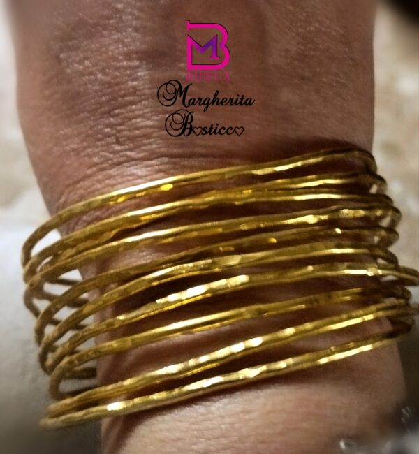 Braccialetto realizzato con tecnica wire