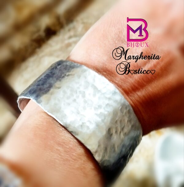 Bracciale alla schiava di alluminio